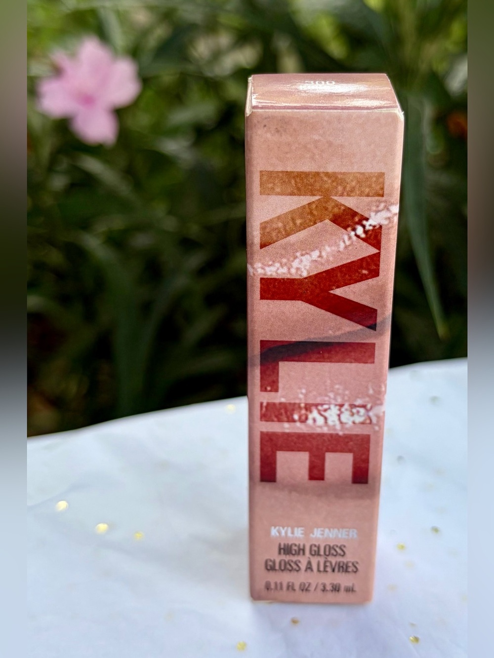 NIB KYLIE High Gloss Lip Gloss - Rose Gold
